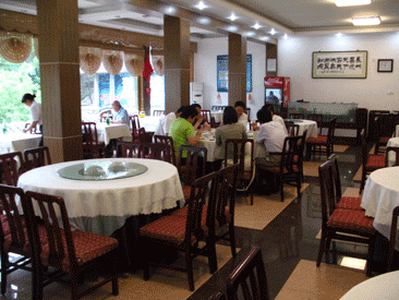 Lunch at the Great Wall_3